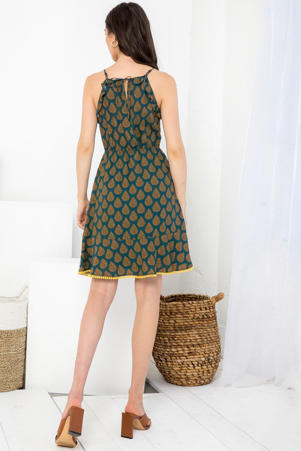 Short Leaf Print Ruffle Dress